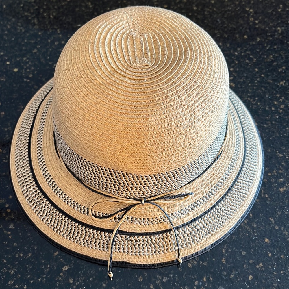 Sonoma Goods Hat. Nwot
